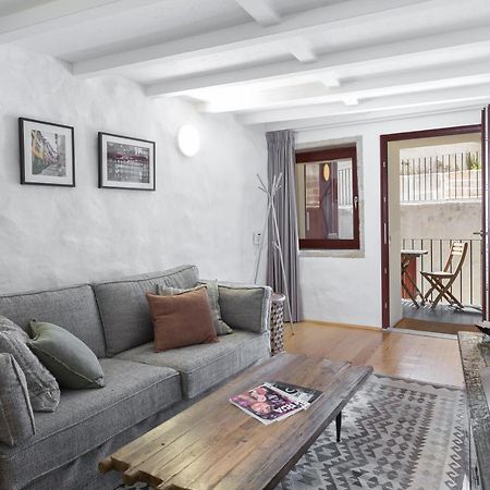 Viva Caldeireiros Porto Old Town Apartment Exterior photo